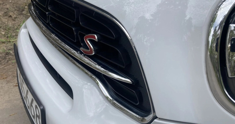 MINI Countryman cena 53900 przebieg: 146000, rok produkcji 2016 z Józefów małe 436
